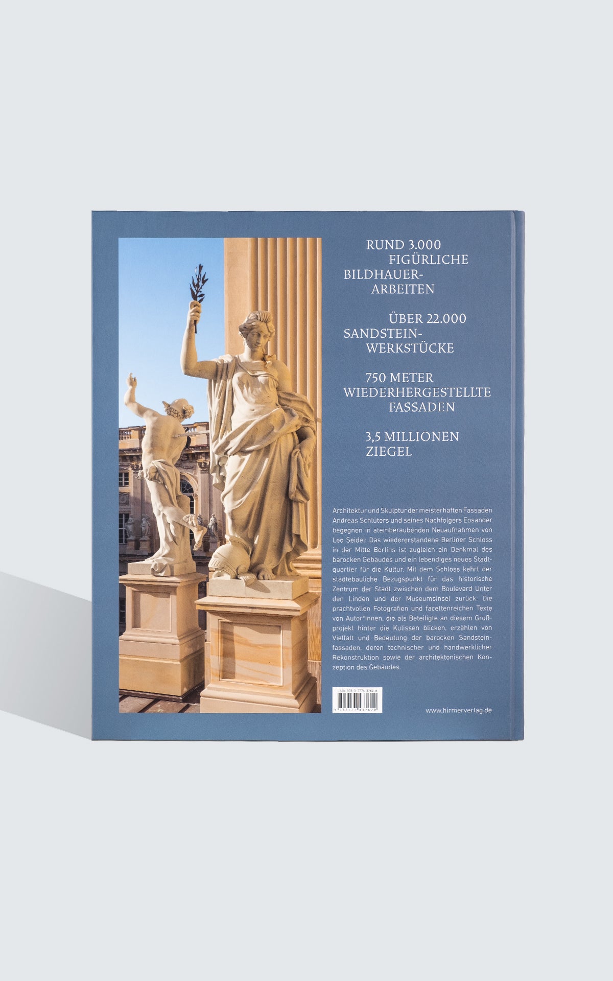 Book - The reconstructed castle. Façade, architecture and sculpture (DE)